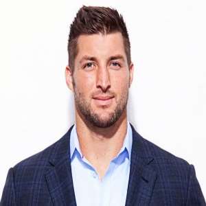 tebow tim weight age birthday height real name notednames affairs bio wife contact family details